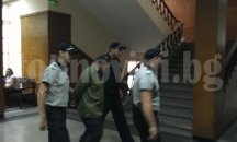 Оставиха в ареста надзирател от затвора в Стара Загора, взел подкуп
