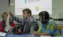 Лекция по хиропрактика се провежда в Русенския университет