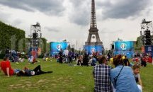 Затвориха Айфеловата кула заради пореден ден на протести в Париж