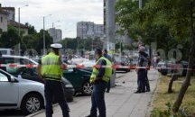 Очевидци: Чуха се над 20 изстрела при престрелката между полицаите и обирджията (снимки)