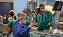 При уникална операция пришиха отрязаната от мантинела ръка на 47-годишен от Добрич