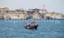 Плувен маратон с благотворителна цел ще се проведе в Бургас