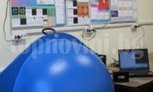 Студенти правят експерименти със светлината в модерна лаборатория в Русенския университет