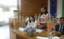 Меглена Кунева в Кубрат: ДБГ няма да издига партийни хора за президент