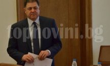 Прокуратурата обвини Ненчев и за униформите в армията