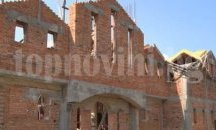 6 кръста в нов храм "Рождество Христово"