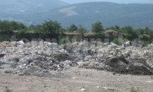 Затвориха сметището в Първенец с полиция