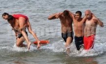 Удължиха срока за търсене на спасители за 5 неохраняеми плажа в Бургаско