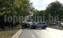 Тежката катастрофа на изхода на Варна се размина без жертви