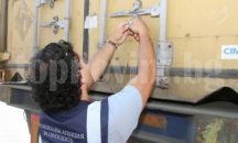 Предотвратиха внос на 6 тона контрабандно козе мляко от Румъния