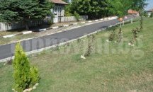 Улица е преасфалтирана в Хотанца, възстановени са тревни площи около нея