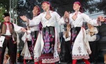 Капанският ансамбъл гостува на празника на Равда