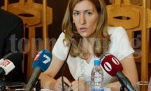 Ангелкова категорична: Няма да се строи заведение на скалите в Лозенец