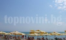 Монтират първата рампа за инвалиди на варненски плаж