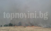 Два големи пожара гасят в Старозагорско