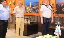 Властта във Варна на крака за дарение от 100 светлоотразителни жилетки