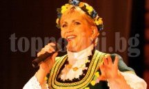 Николина Чакърдъкова ще пее в Жеравна
