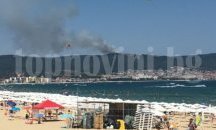 Пожар гори край Свети Влас, гасят го вече над четири часа