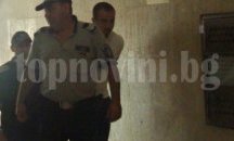 Автокрадецът, опитал да задигне БМВ в „Изгрев“, иска на свобода, за да се дипломира. Съдът го прати в ареста