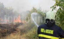 Продължава гасенето на пожара край Стара Загора