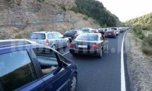 20 километра колона от коли преди ГКПП-Кулата