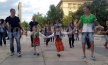 Община Пловдив: Хората може да се играят на площад „Съединение“, в Цар-Симеоновата градина е забрането