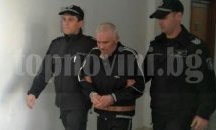 Двойният убиец от Долно Езерово още не можел да си обясни защо е застрелял майката и дъщерята