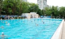 Осигуряват достъпна среда в плувен комплекс „Флора“ с 47 хил. лв.