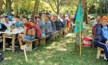 Осветиха знамената на благоевградските ловци