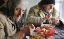 Осигуряват безплатен обяд на нуждаещи се от Търговище