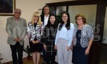 Деца от три бургаски училища започват да учат китайски