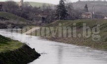 Коритото на река Каменица има нужда от почистване