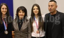 Кметът на община Каварна поздрави каратеките от клуб „Калиакара“