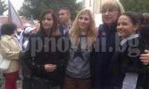 Цецка Цачева в Мъглиж: Диалогът с гражданите ще e в основата на всички мои решения