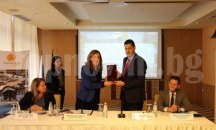 Министър Ангелкова: Очакваме около 800 хил. чуждестранни туристи да посетят България през първите зимни месеци