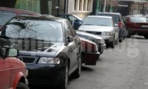 Започнаха масирани проверки за паркиране на тротоари и зелени площи в Търговище