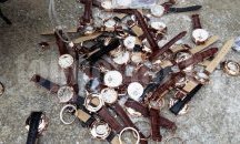Хиляди фалшиви часовници и играчки бяха унищожени под контрола на Митница Пловдив