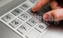 Изтеглиха над 5000 лева от открадната дебитна карта на жена от Созопол