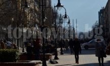 Без валежи, но с облаци през уикенда