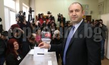 Румен Радев: Гласувах за това хората да вземат демокрацията в свои ръце