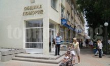 Обявиха фирмите, които ще санират първите осем блока в Поморие