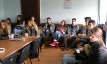 Млади финансисти се запознаха с работата на приходната агенция в Добрич