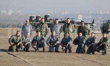 Осем лейтенанта бяха обучени за военни пилоти на летището в Долна Митрополия