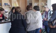 Първи карти „Стани приятел на Сливен“ получиха туристи под Сините камъни