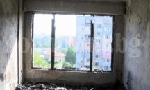 Евакуираха жена и кучето й от апартамент в Димитровград заради пожар