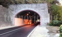 Забрана за камиони с извънгабаритни товари в тунелите по път Асеновград - Смолян