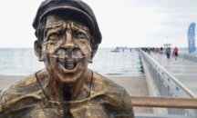 Пандира възкръсва за Никулден, плаж посред зима за празника на Бургас