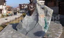 Възкресиха с паметник името на известен алпинист