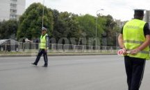 Криминално проявен и шофьор на Нисан са задържани за дрога