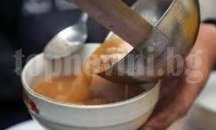 Топъл обяд на 40 човека осигуряват в Казанлък